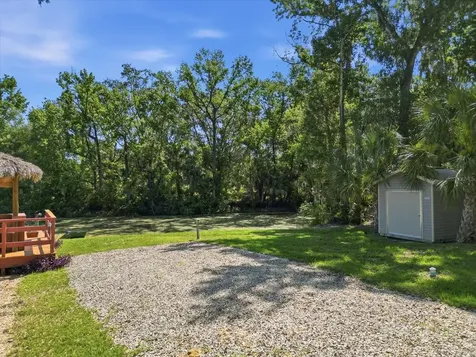 1471 N Lagoon Point Inverness FL 34453