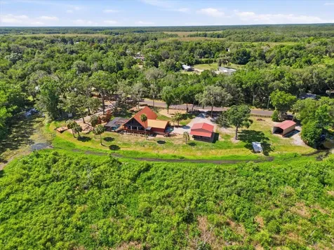 1471 N Lagoon Point Inverness FL 34453