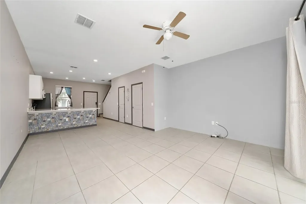 2060 Viewfinder Street Kissimmee FL 34758