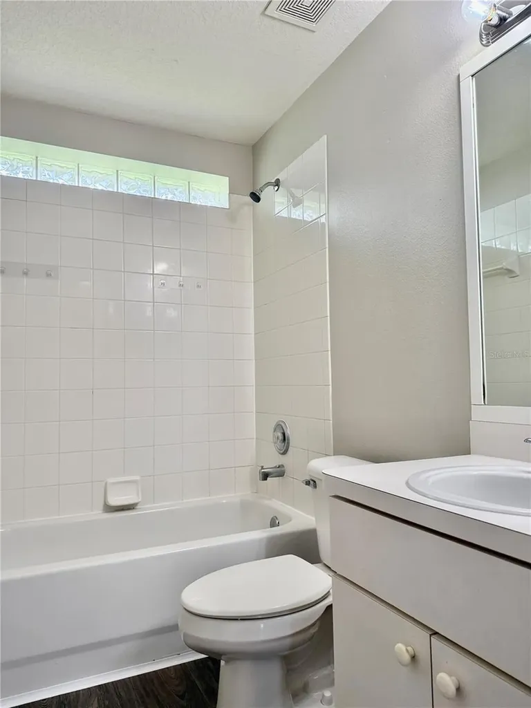 28510 Seashell Court Wesley Chapel FL 33545