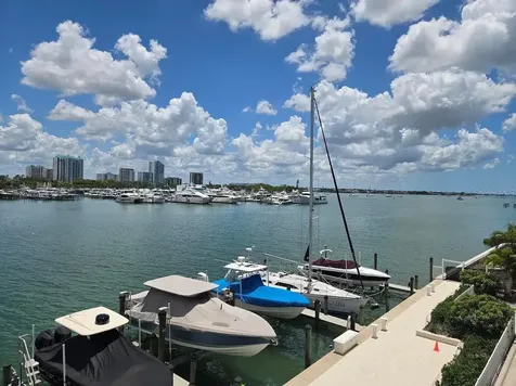 650 Golden Gate Point Sarasota FL 34236