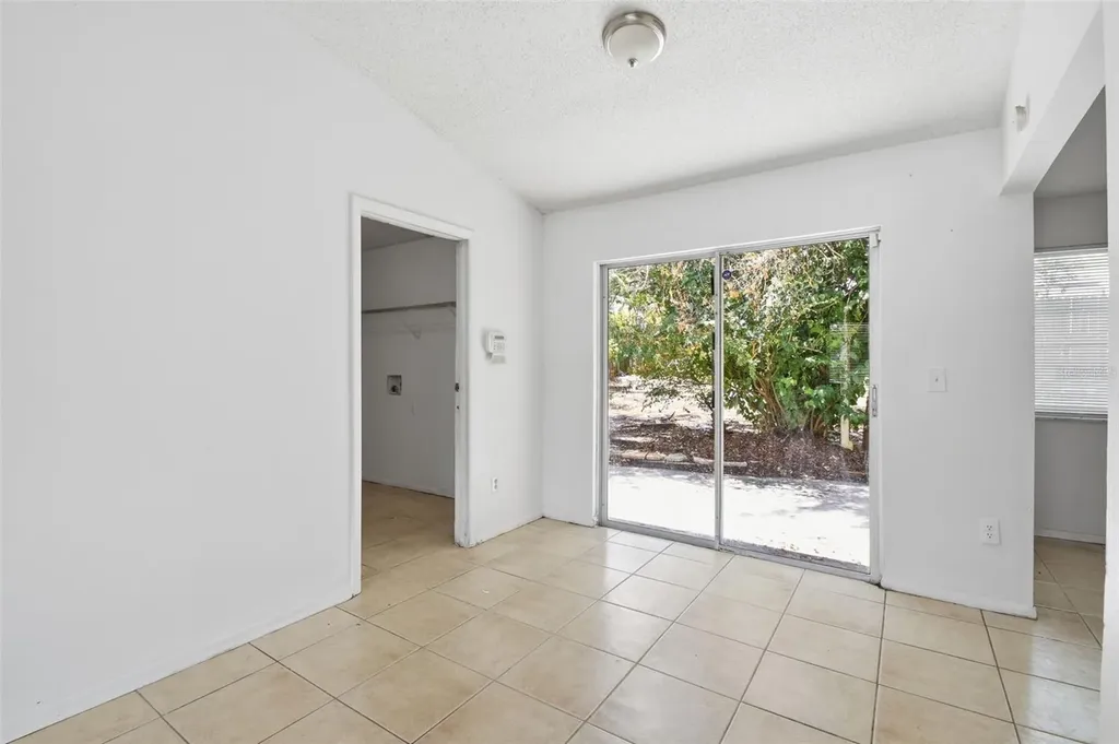 8412 Renald Boulevard Tampa FL 33637