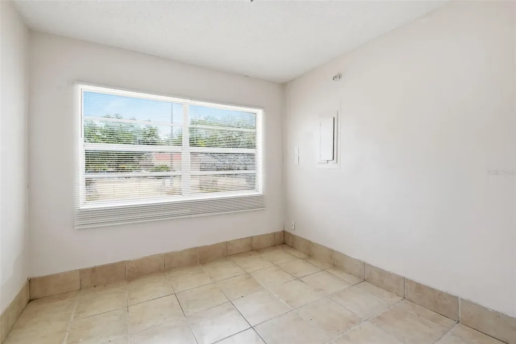 8412 Renald Boulevard Tampa FL 33637
