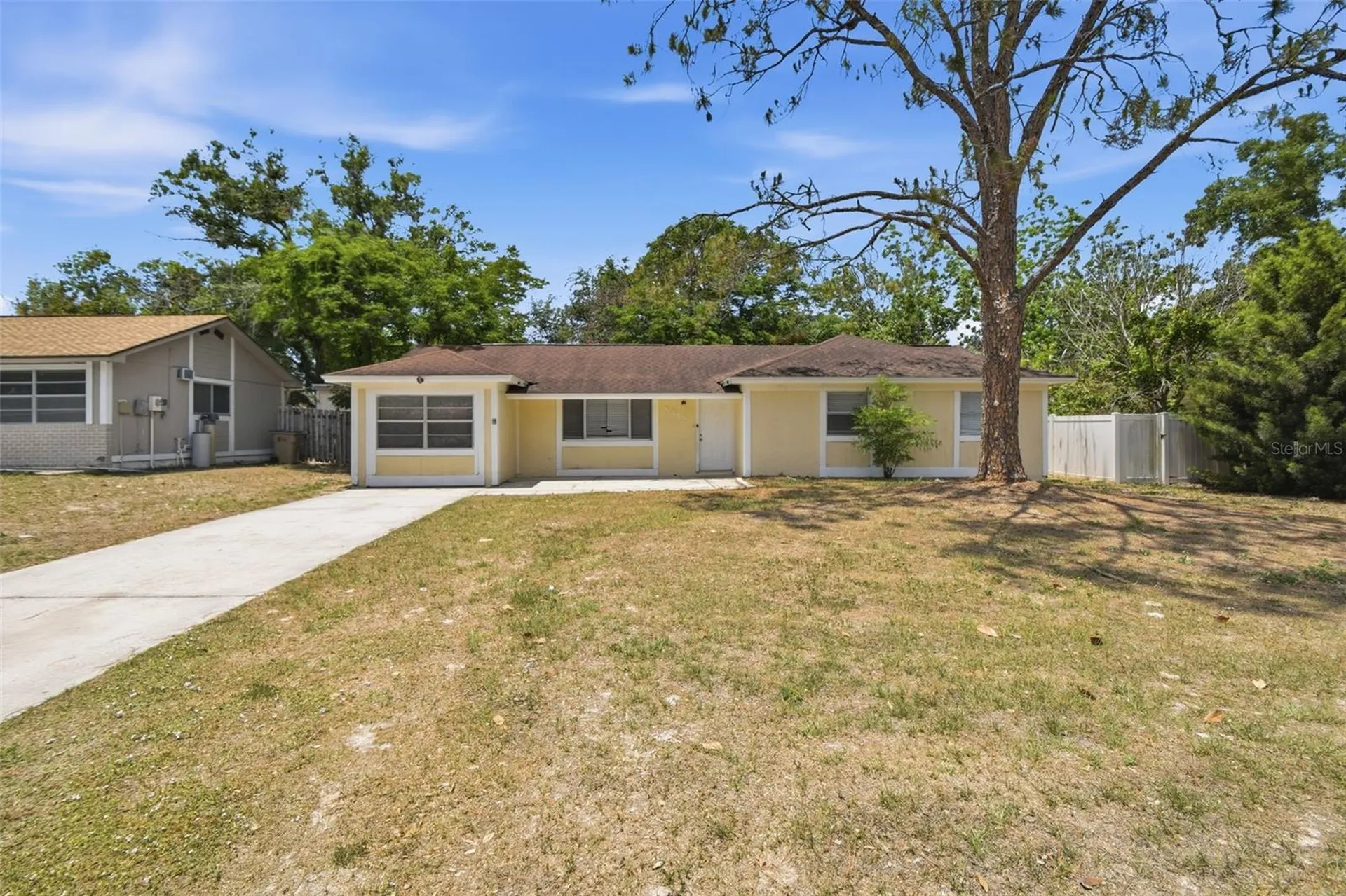 8412 Renald Boulevard Tampa FL 33637