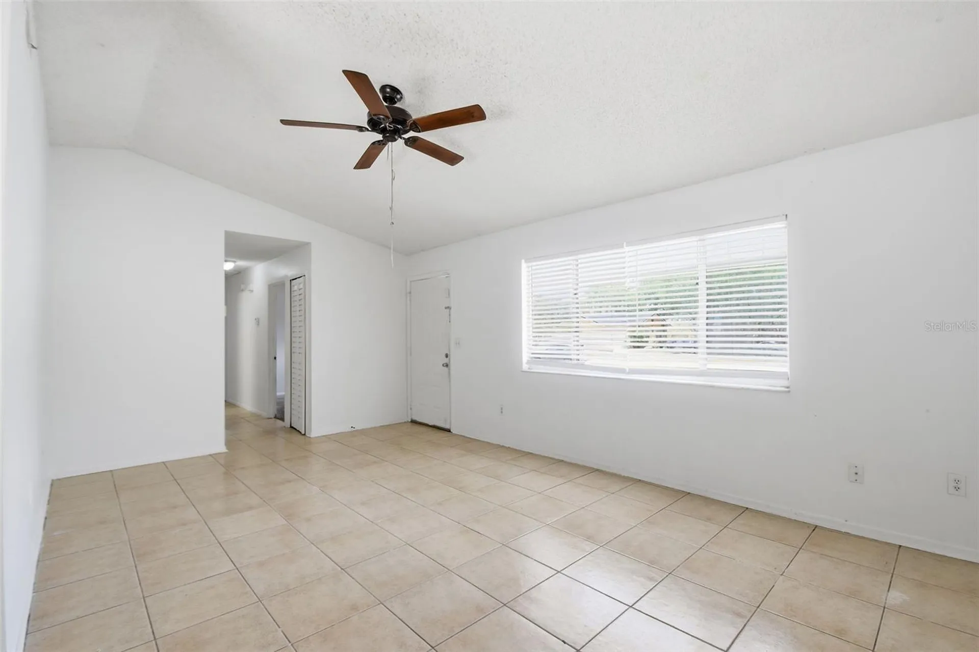8412 Renald Boulevard Tampa FL 33637