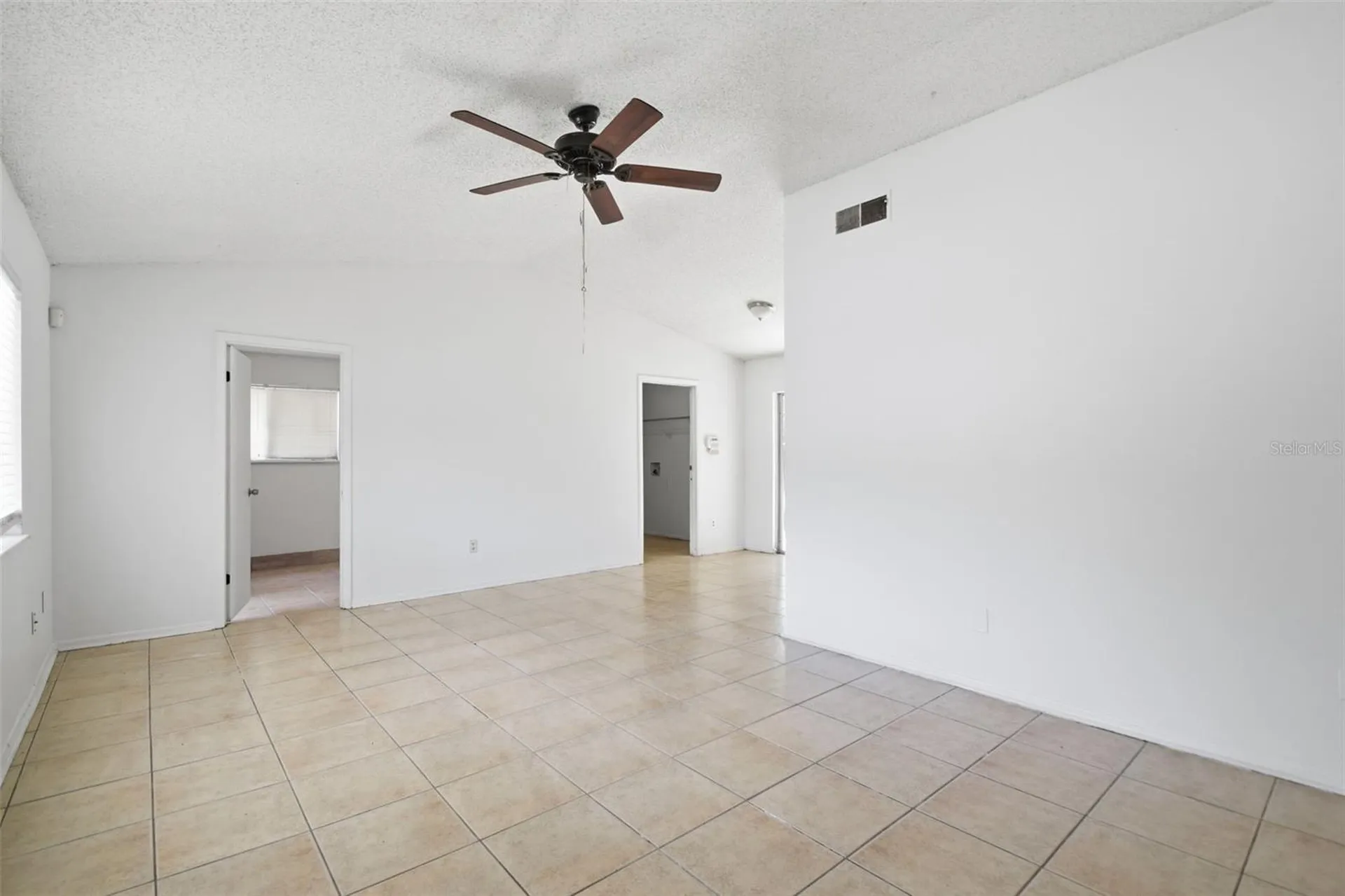 8412 Renald Boulevard Tampa FL 33637