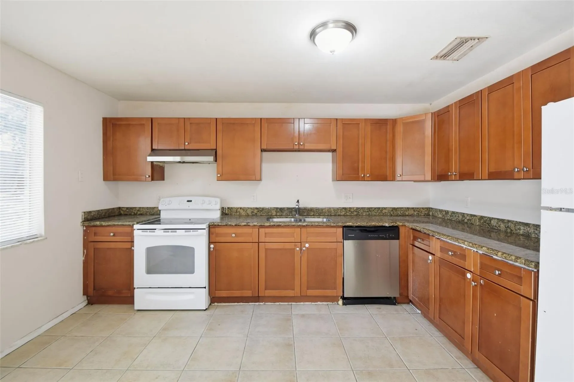 8412 Renald Boulevard Tampa FL 33637