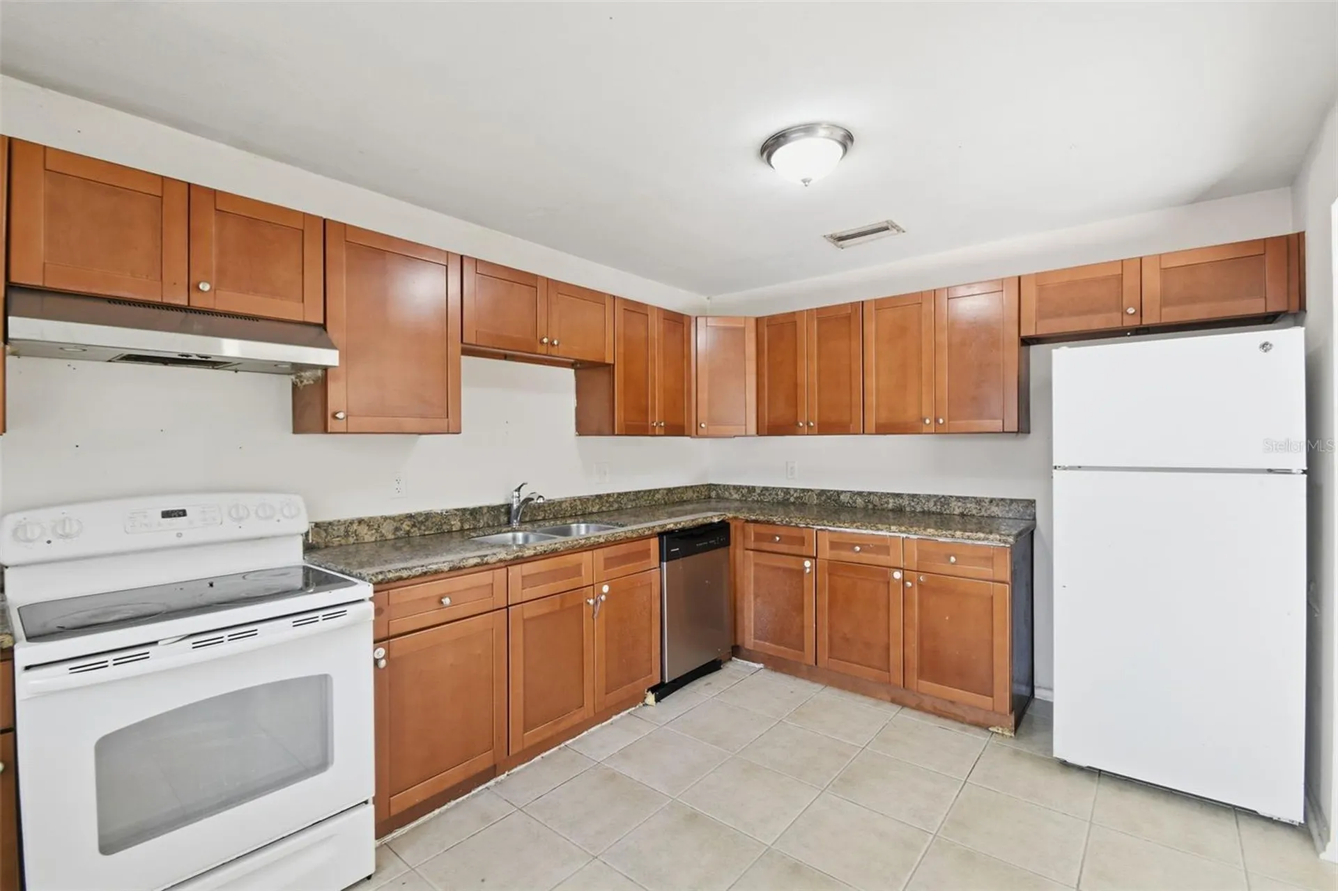 8412 Renald Boulevard Tampa FL 33637