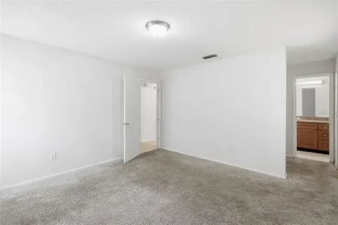 8412 Renald Boulevard Tampa FL 33637