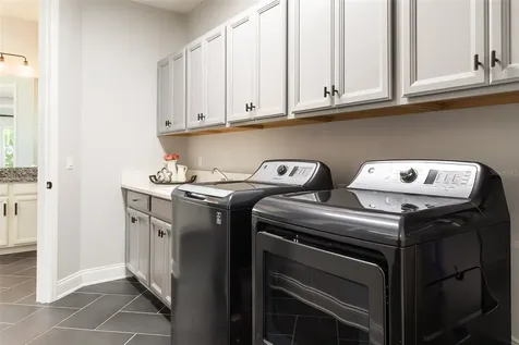 13575 Granger Avenue Orlando FL 32827