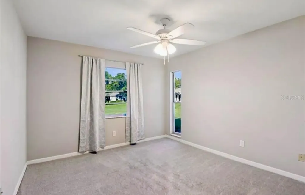 2304 Glenmore Circle Sun City Center FL 33573