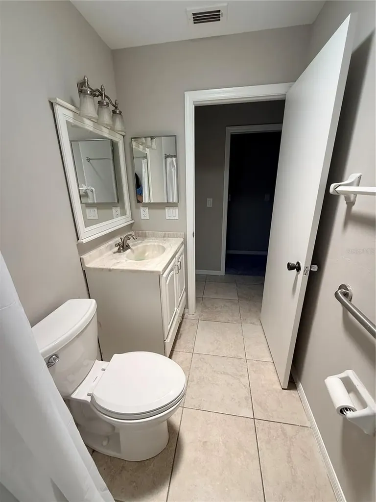 2304 Glenmore Circle Sun City Center FL 33573