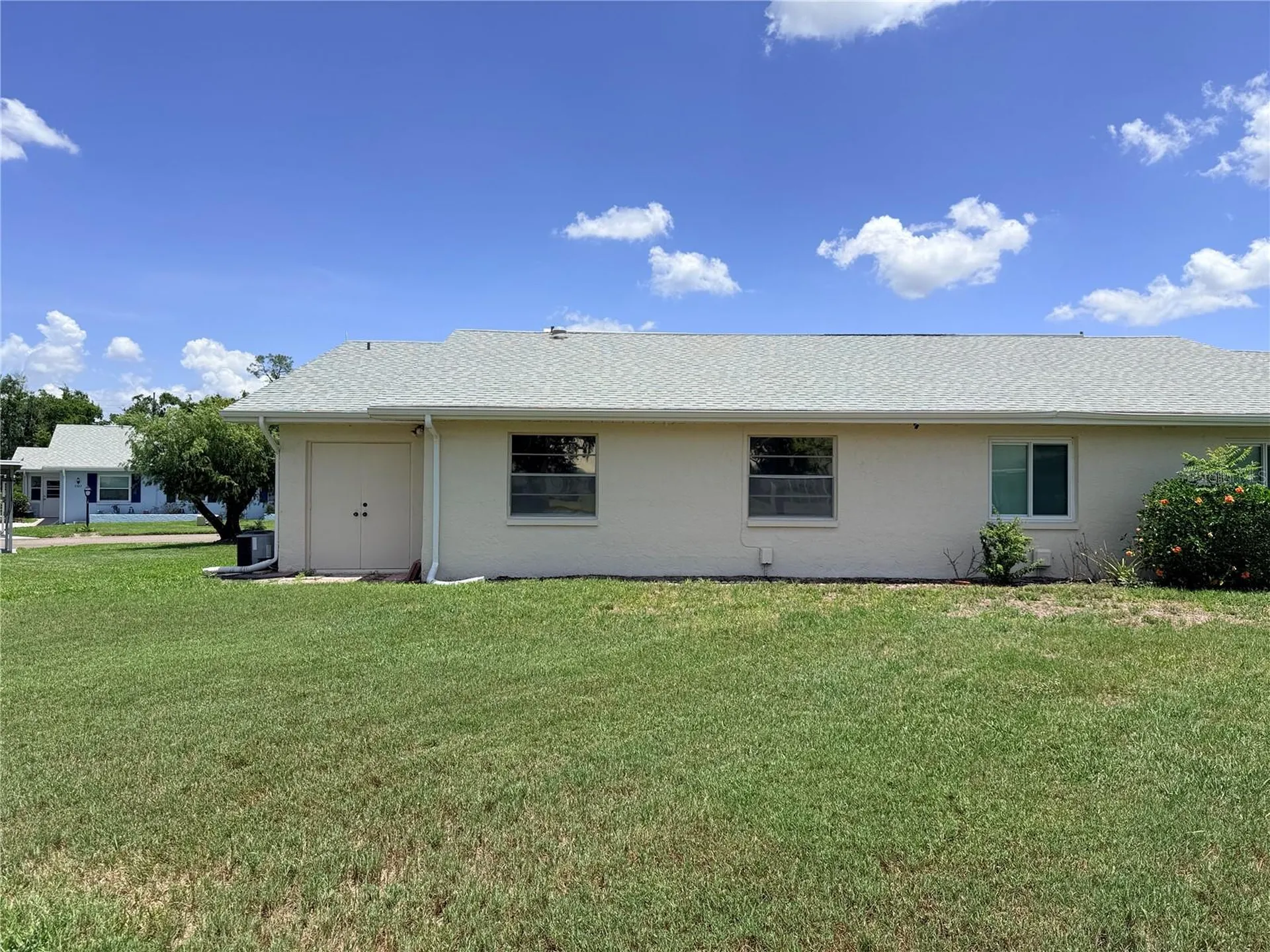 2304 Glenmore Circle Sun City Center FL 33573