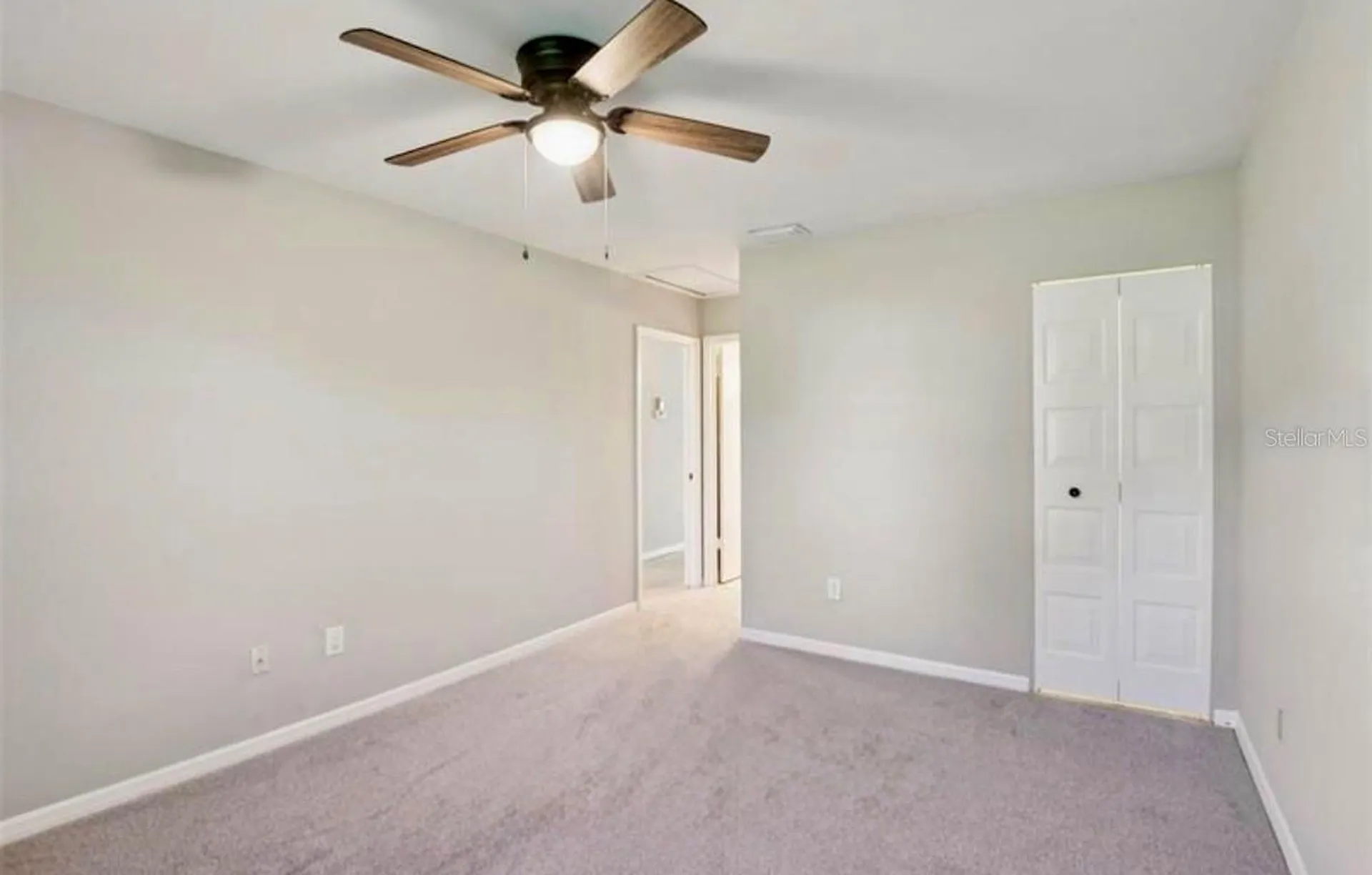 2304 Glenmore Circle Sun City Center FL 33573