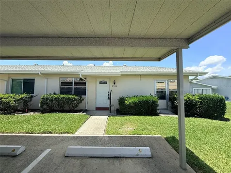 2304 Glenmore Circle Sun City Center FL 33573