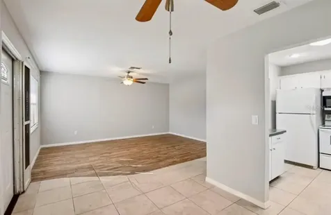 2304 Glenmore Circle Sun City Center FL 33573
