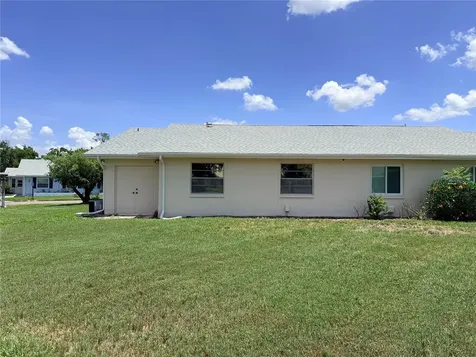 2304 Glenmore Circle Sun City Center FL 33573