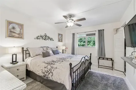 2750 E Bay Drive Largo FL 33771