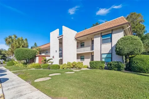 2750 E Bay Drive Largo FL 33771