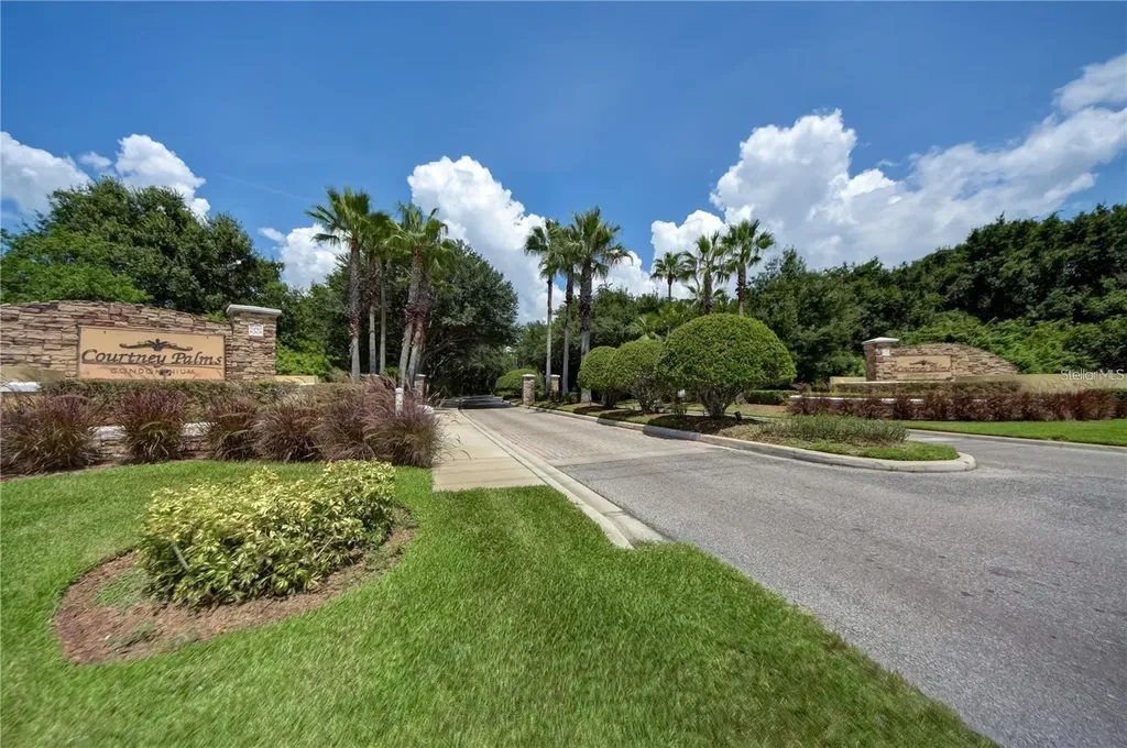 2407 Courtney Meadows Court Tampa FL 33619