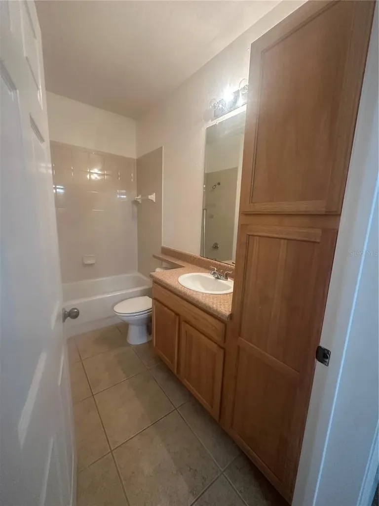 2407 Courtney Meadows Court Tampa FL 33619
