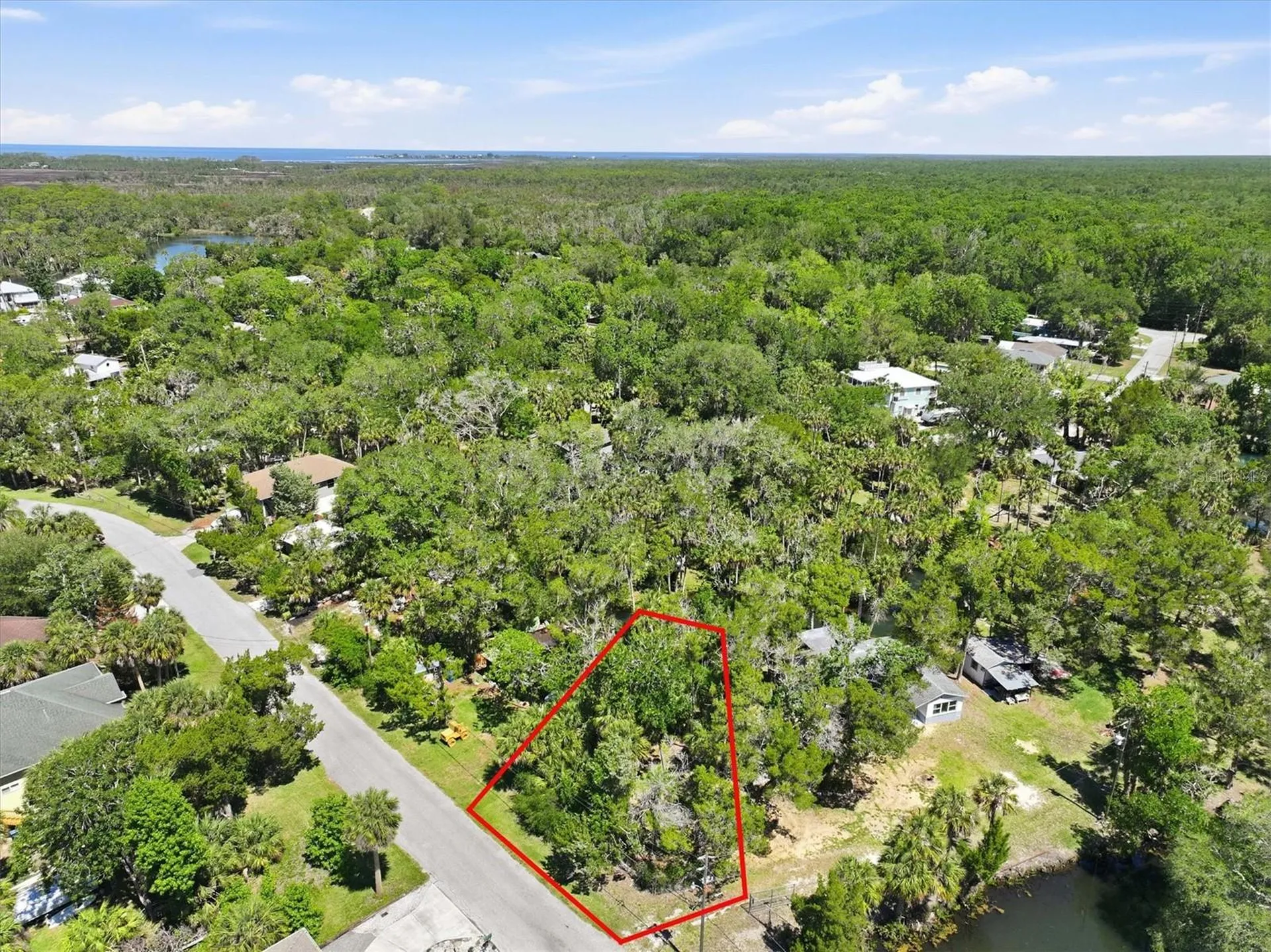 6240 Colony Circle Weeki Wachee FL 34607