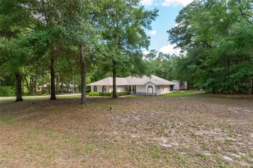 9450 SW 208th Circle Dunnellon FL 34431