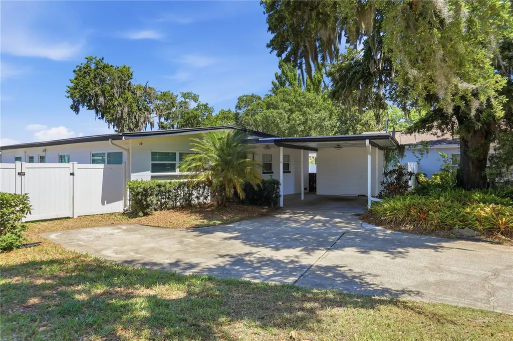 5716 Moonlight Circle Orlando FL 32839