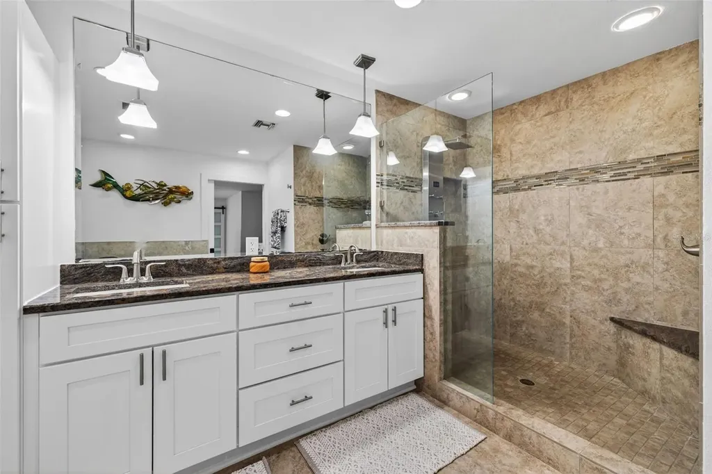 555 Boca Ciega Point Boulevard S St Petersburg FL 33708