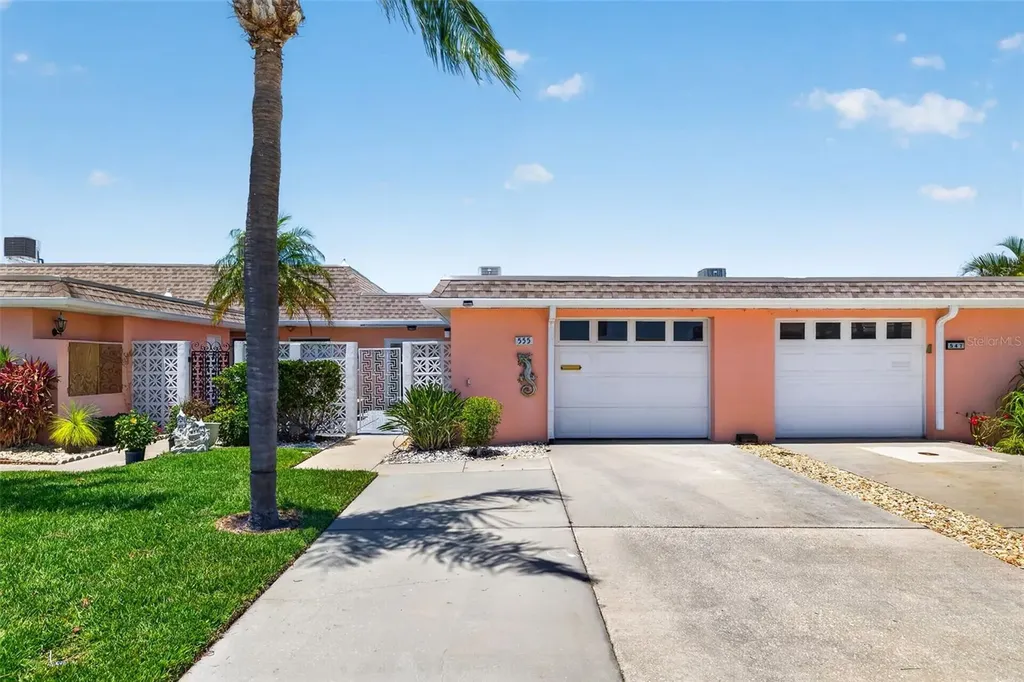 555 Boca Ciega Point Boulevard S St Petersburg FL 33708