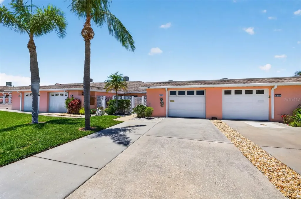 555 Boca Ciega Point Boulevard S St Petersburg FL 33708