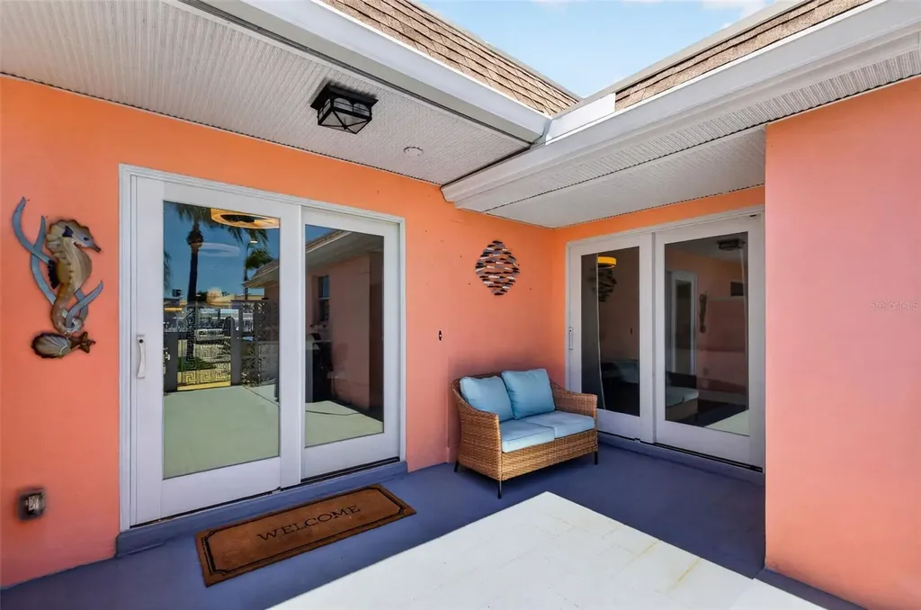 555 Boca Ciega Point Boulevard S St Petersburg FL 33708