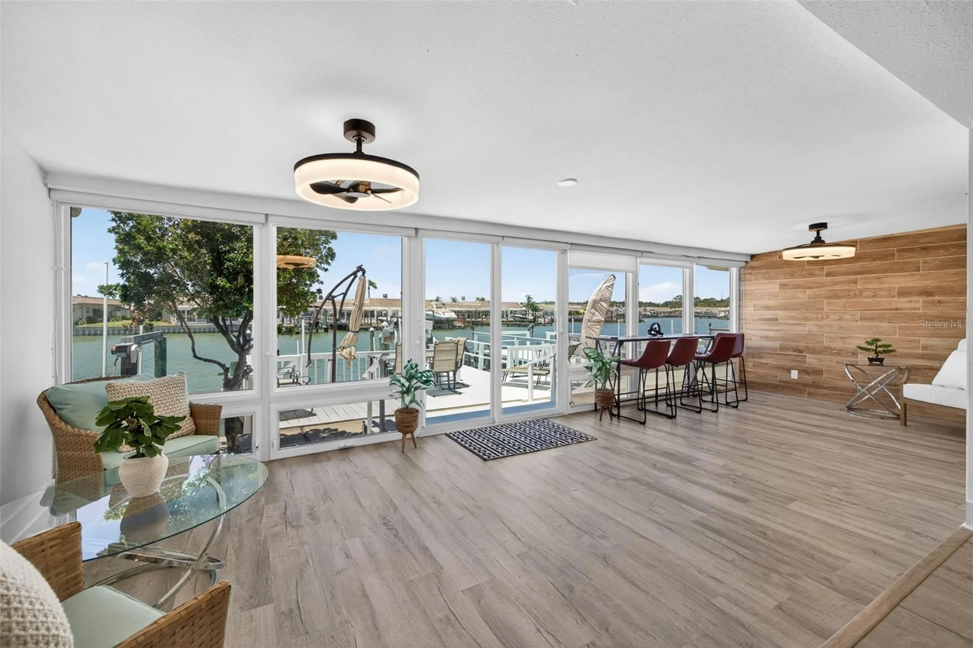 555 Boca Ciega Point Boulevard S St Petersburg FL 33708