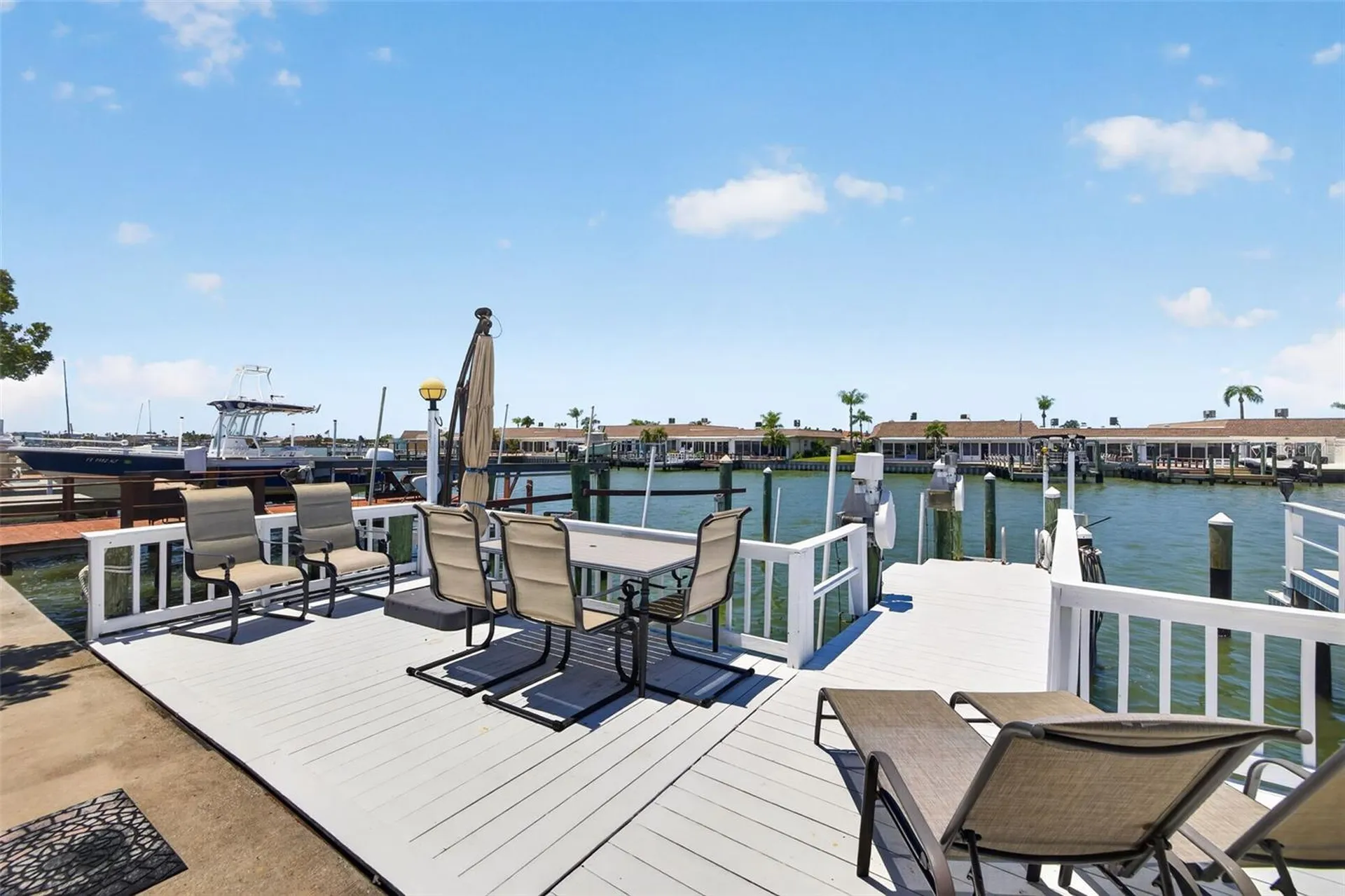 555 Boca Ciega Point Boulevard S St Petersburg FL 33708