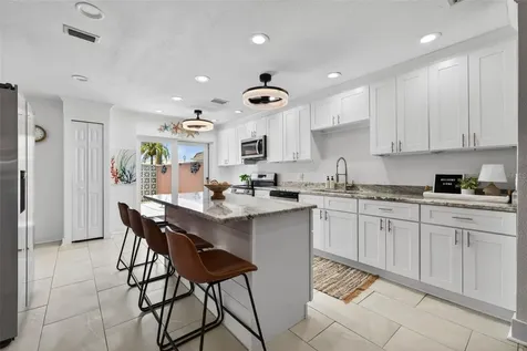 555 Boca Ciega Point Boulevard S St Petersburg FL 33708