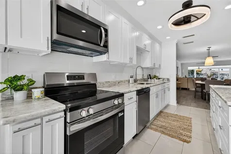 555 Boca Ciega Point Boulevard S St Petersburg FL 33708