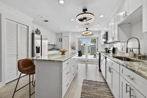 555 Boca Ciega Point Boulevard S St Petersburg FL 33708
