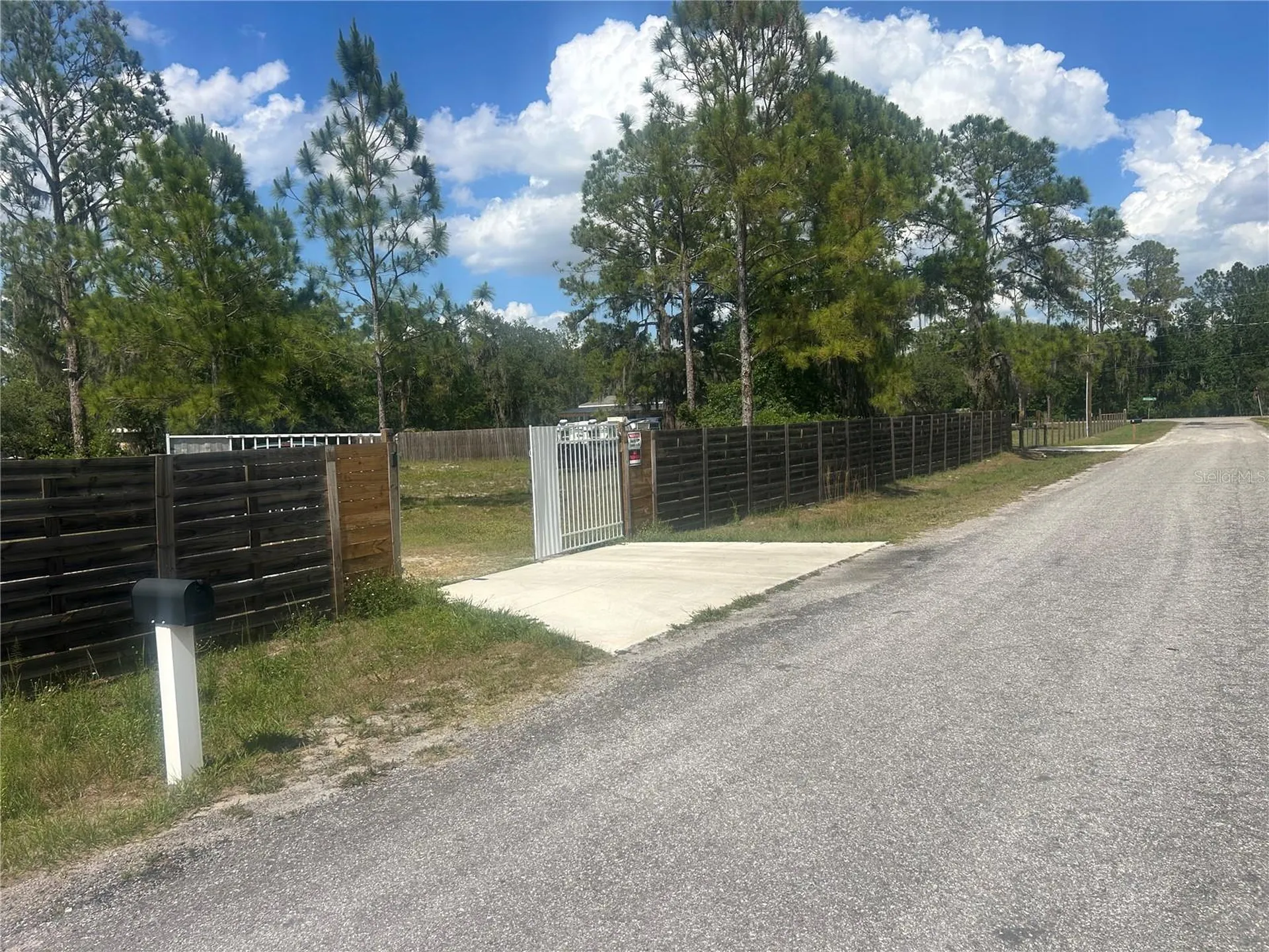 4 Eden Cemetery Road Frostproof FL 33843