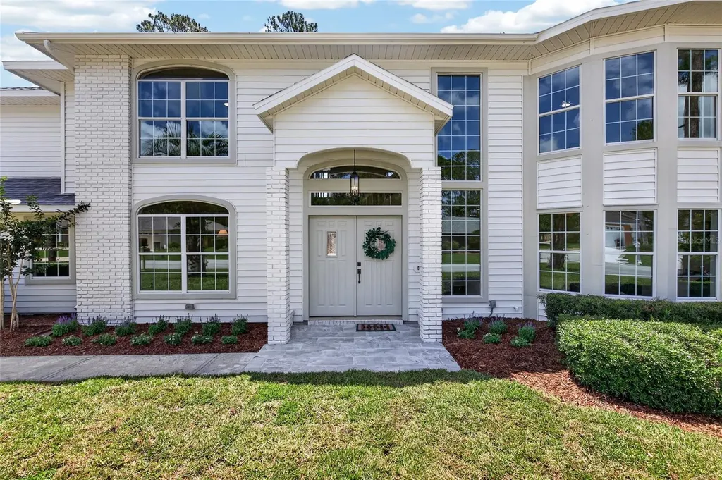 13 Ellsworth Drive Palm Coast FL 32164