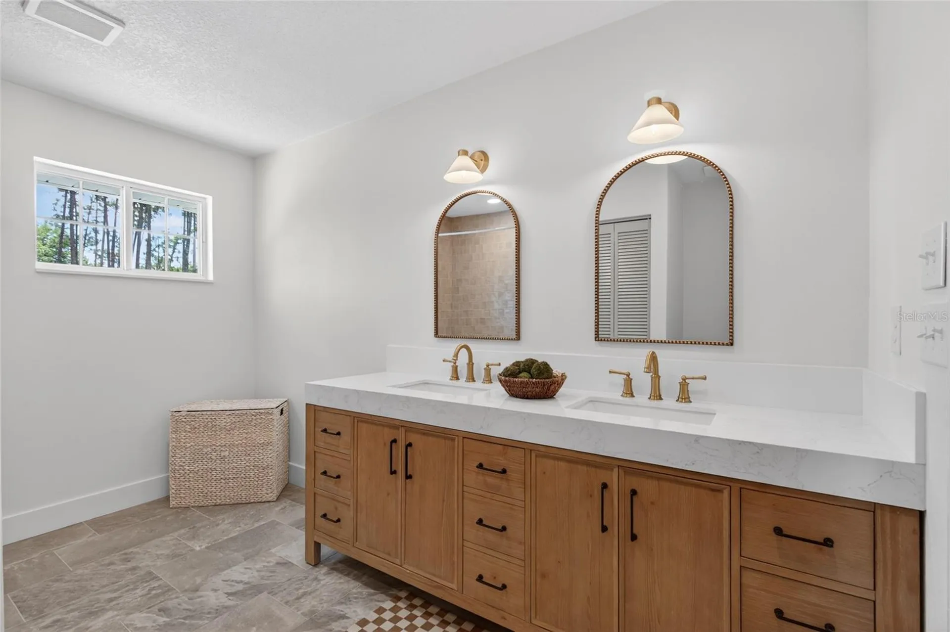 13 Ellsworth Drive Palm Coast FL 32164