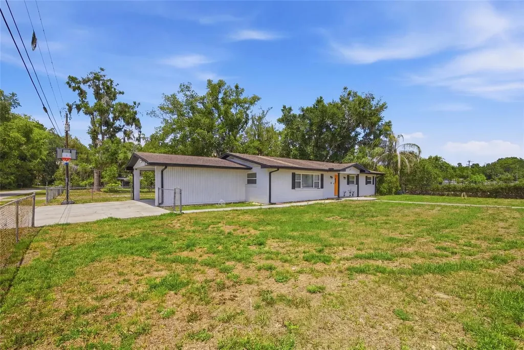 521 W Lutz Lake Fern Road Lutz FL 33548