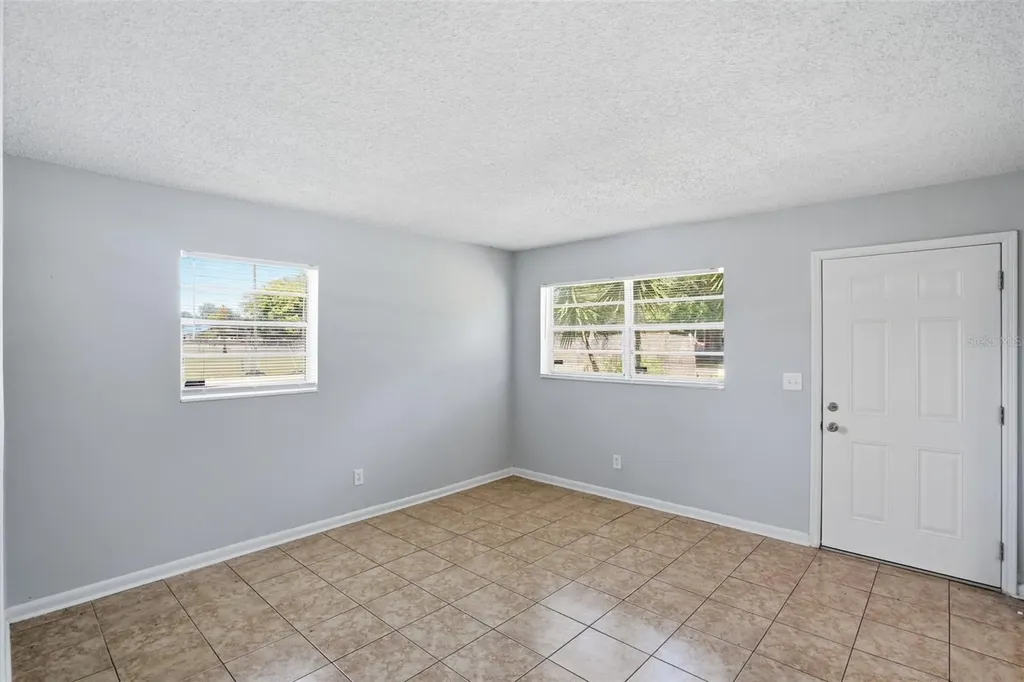 3214 Avenue Q NW Winter Haven FL 33881