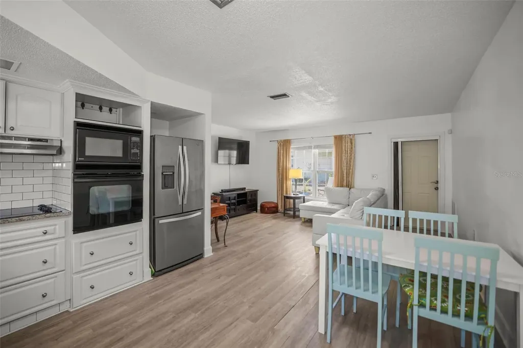 7743 39th Terrace N St Petersburg FL 33709
