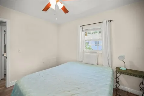 7743 39th Terrace N St Petersburg FL 33709