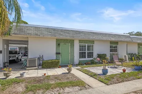 7743 39th Terrace N St Petersburg FL 33709
