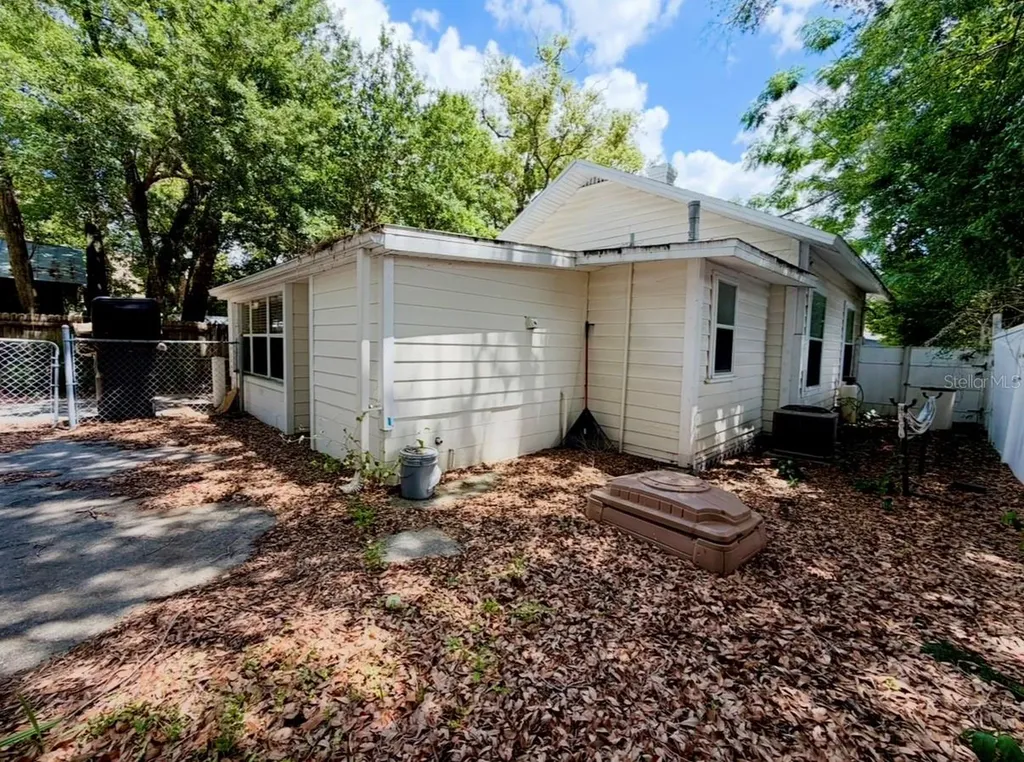 109 E Winter Park Street Orlando FL 32804