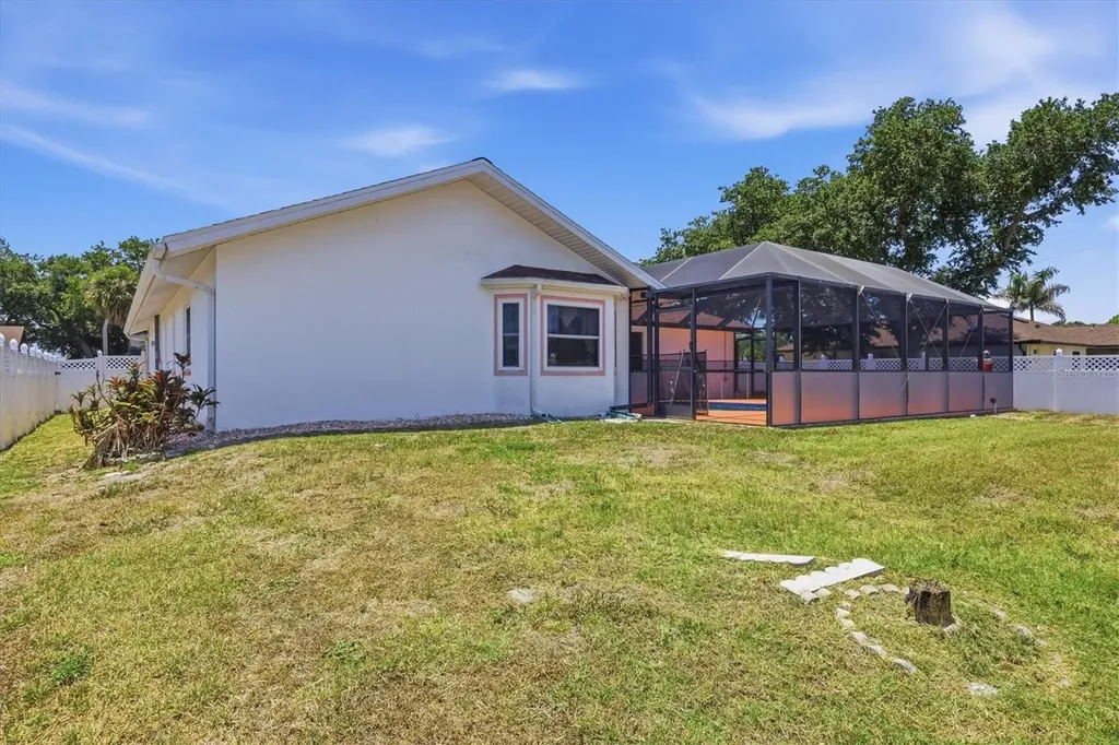 21452 Bancroft Avenue Port Charlotte FL 33954