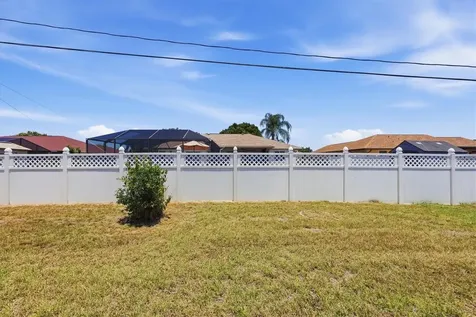 21452 Bancroft Avenue Port Charlotte FL 33954