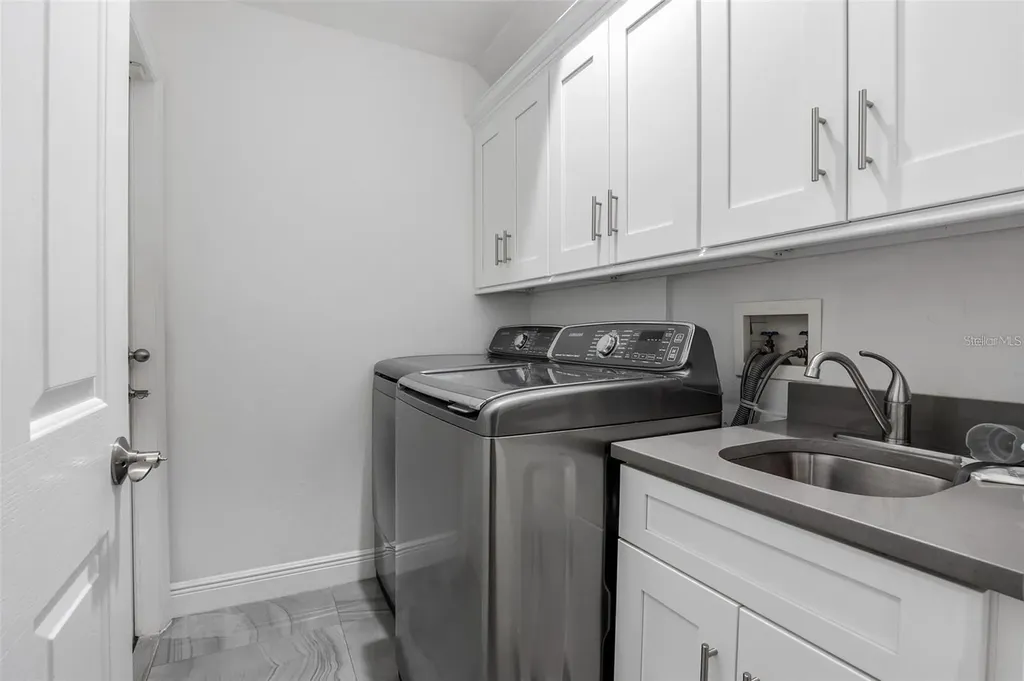 8629 Great Cove Drive Orlando FL 32819