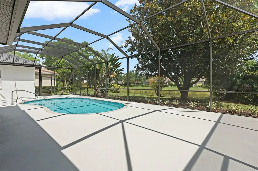 7318 Eaton Court University Park FL 34201